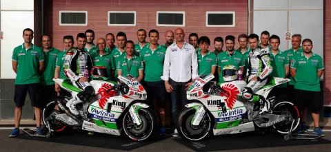 01qatar14AVINTIA__JOC1429